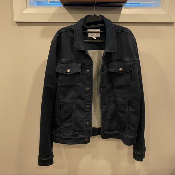 Jacket - Picture 4 of 4